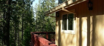 Beautiful Family Home at Pine Mtn. Lake - Deck,A/C, Wifi nearYosemite