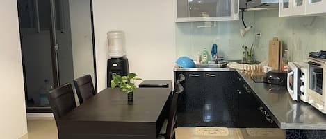 Apartamento familiar | Cocina privada | Nevera en la zona común