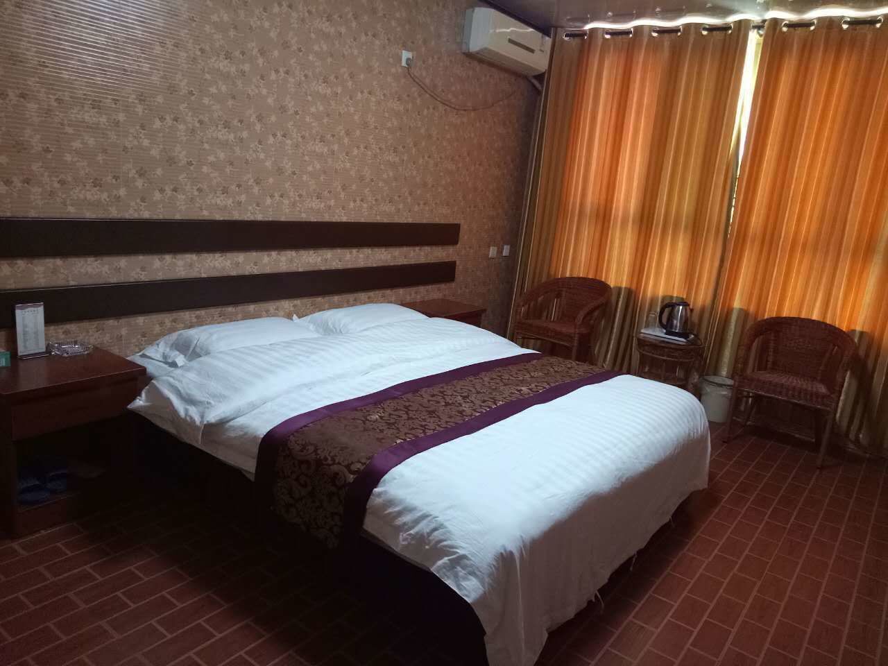 Desk, blackout drapes, iron/ironing board, free WiFi