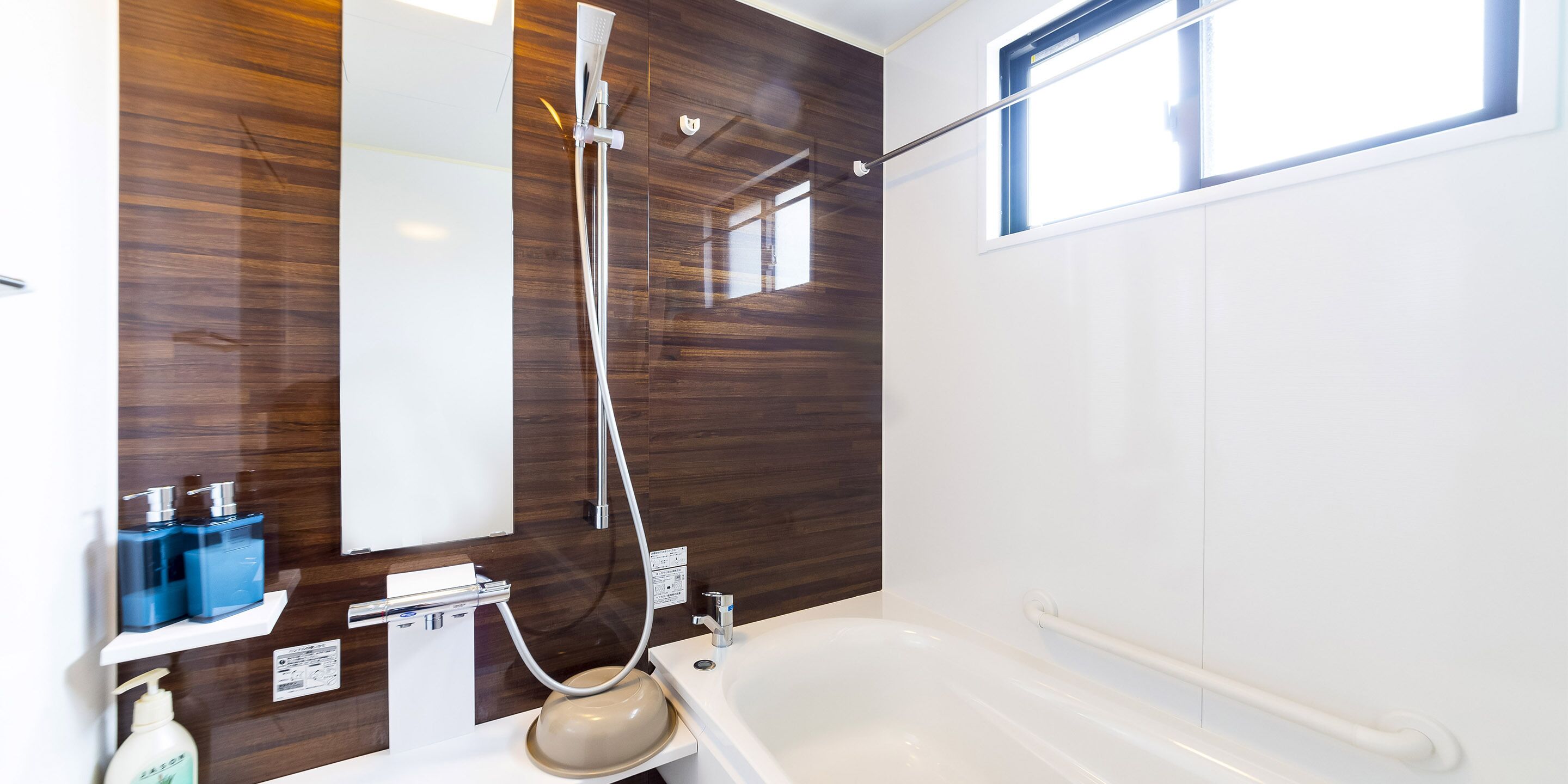 Villa, 2 Bedrooms | Bathroom | Separate bathtub and shower, free toiletries, hair dryer, slippers
