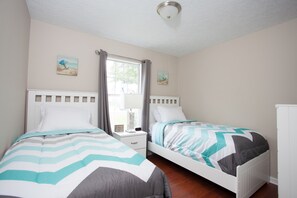 3 habitaciones, tabla de planchar con plancha y wifi gratis