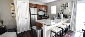 Sjarmerende hjem sentralt til Savannah og Tybee Island