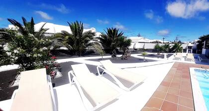 Casa ligthouse, piscina privada climatizada, Prime video, wifi, bbq, ping pong