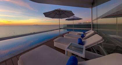 Parosand Danang Hotel