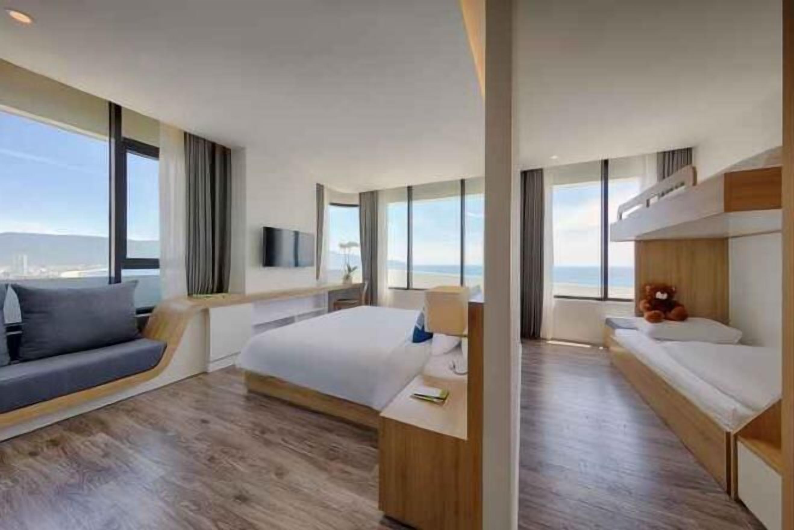 Minibar, in-room safe, desk, blackout curtains