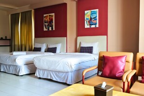 Free WiFi, bed sheets - Day Hotel Khon Kaen (Khon Kaen)