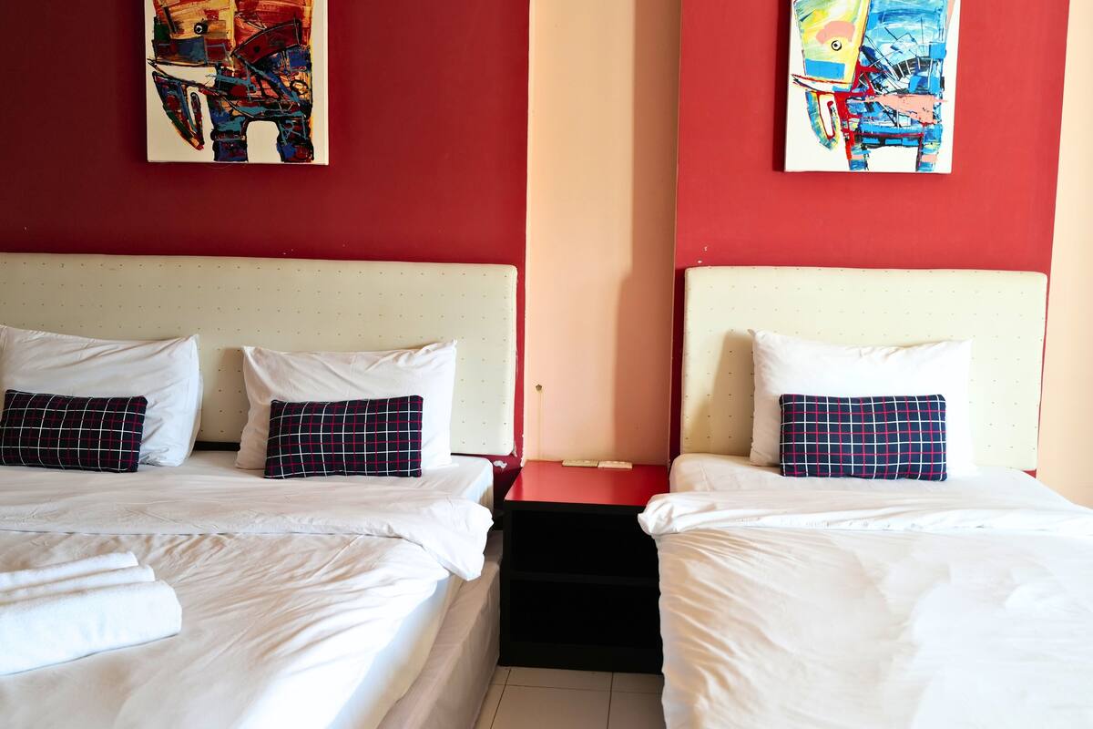 Family Triple Room, 1 Bedroom | In-room safe, iron/ironing board, free WiFi
