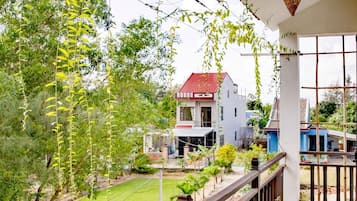 Deluxe Room | Balcony