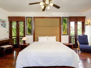 4 bedrooms, premium bedding, Select Comfort beds, minibar