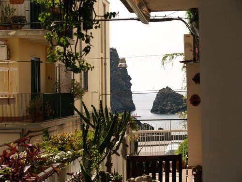 Adriana Casa Acitrezza, 4 lits à 30 mètres de la mer G. Verga