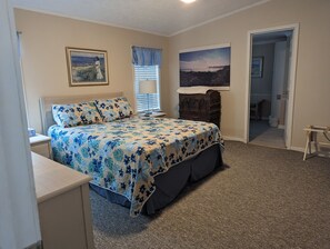 3 soverom, strykejern/-brett, reiseseng for barn og wi-fi (inkludert)