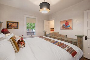 2 chambres, fer et planche à repasser, Wi-Fi gratuit, draps fournis