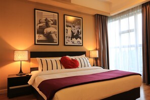 Phòng Suite Grand, 3 phòng ngủ, bồn tắm, quang cảnh thành phố | 1 phòng ngủ, màn/rèm cản sáng, bàn ủi/dụng cụ ủi quần áo 