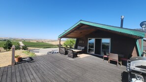 Outdoor dining - Amazing sunsets in the heart of wine country! Just minutes to Paso Robles (Templeton)