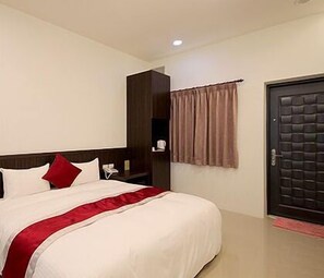Kamar Double Superior (Suite) | Meja kerja, tirai kedap cahaya, dan tempat tidur lipat/tambahan
