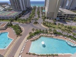 Outdoor pool, a heated pool