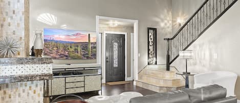 Smart TV, fireplace, DVD player, offices