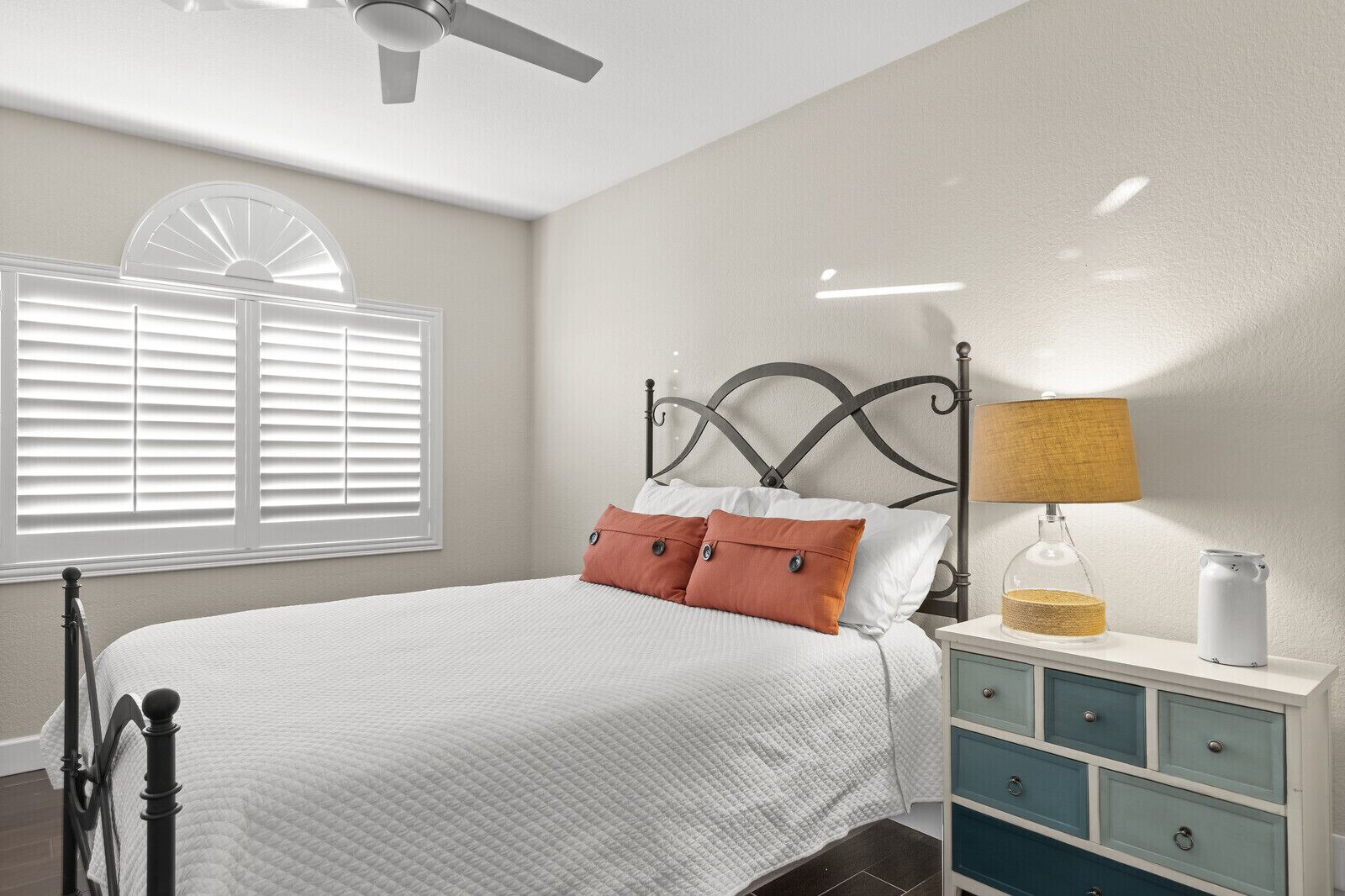 2nd Floor office and queen bedroom