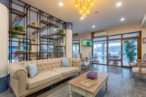 Sala de estar en el lobby