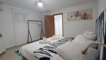 Apartamento Confort, 2 habitaciones | Cortinas opacas, wifi gratis, ropa de cama