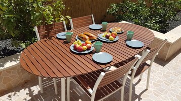 Comfort Apartment, 2 Bedrooms | Terrace/patio