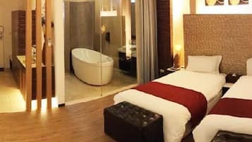 Basic Double Room | 1 bedroom, premium bedding, individually decorated, blackout drapes