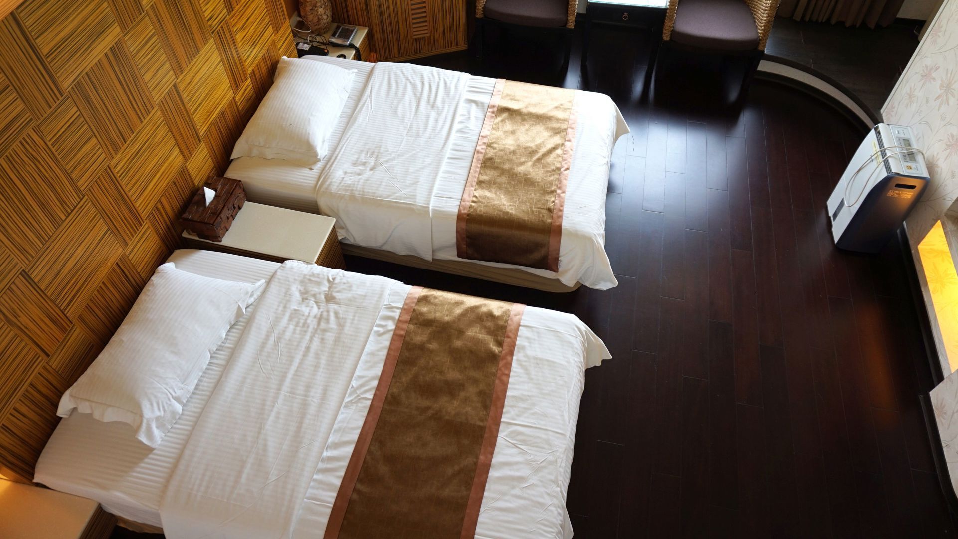 1 chambre, literie de qualité supérieure, décoration personnalisée