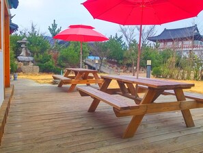 Terrace/patio - Chowoo Guesthouse (Gyeongju)