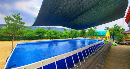 Chowoo Guesthouse