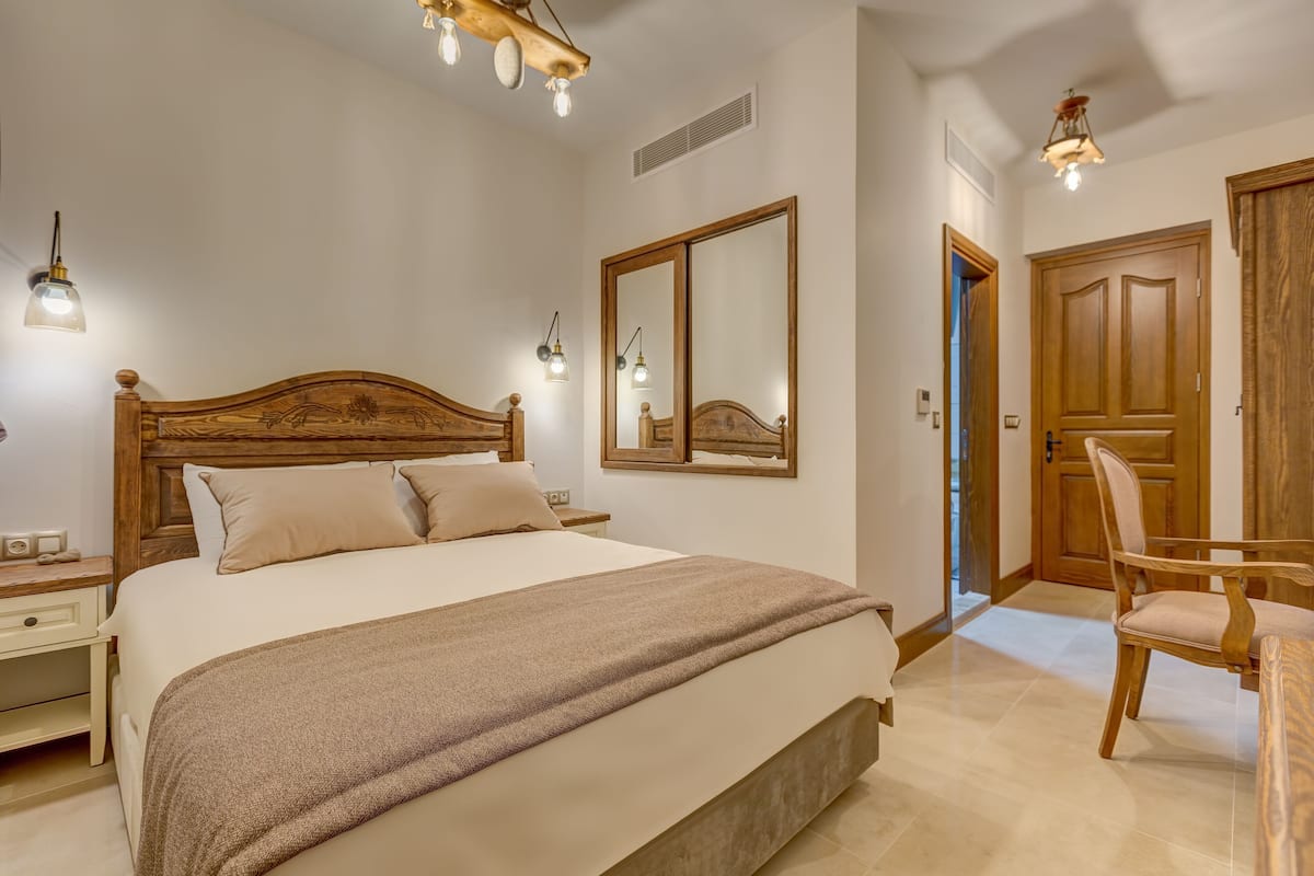 Minibar, bureau, chambres insonorisées, Wi-Fi gratuit