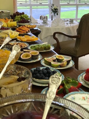 Desayuno completo incluido