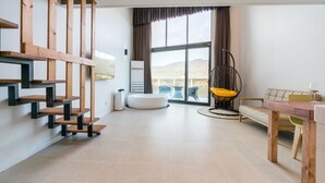 Ảnh chưa phân loại, 2 trong số 25 ảnh, nút