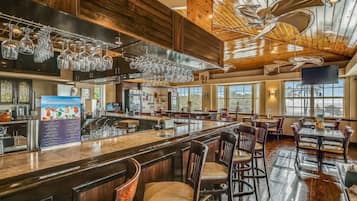 Bar (en la propiedad)