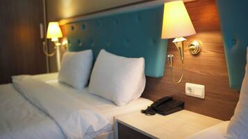 Chambre Familiale | Coffres-forts dans les chambres, bureau, chambres insonorisées