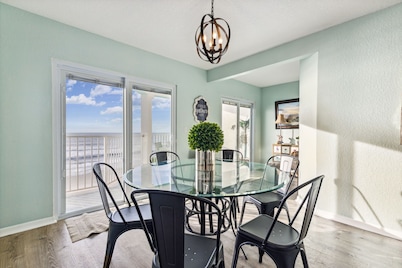 Exquisite Beachfront Penthouse Condo on Indian Rocks Beach