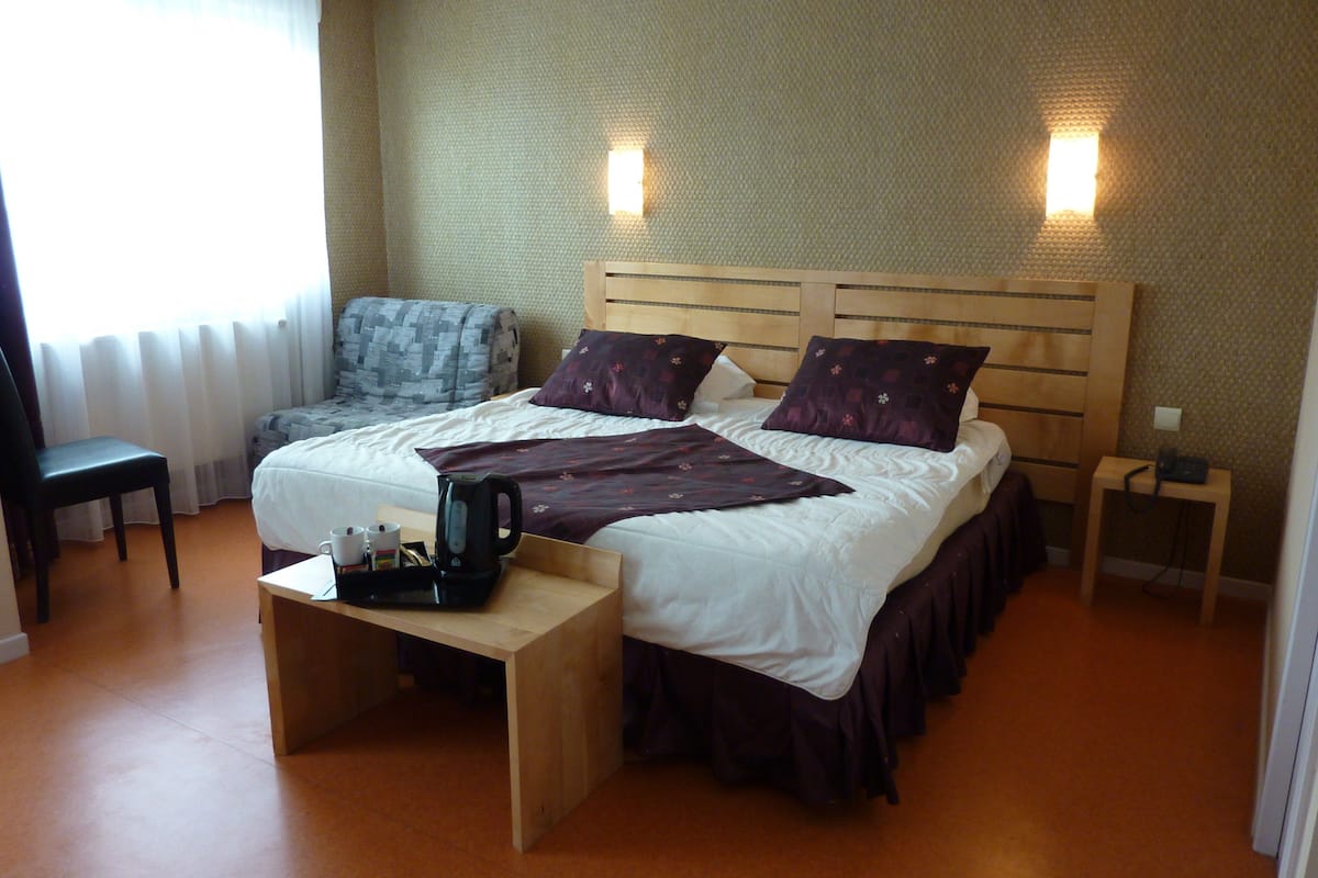 double room | premium bedding, desk, rollaway beds, free wifi