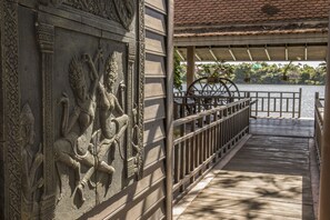 Exterior detail - Romduol Island Chalet (Baray)