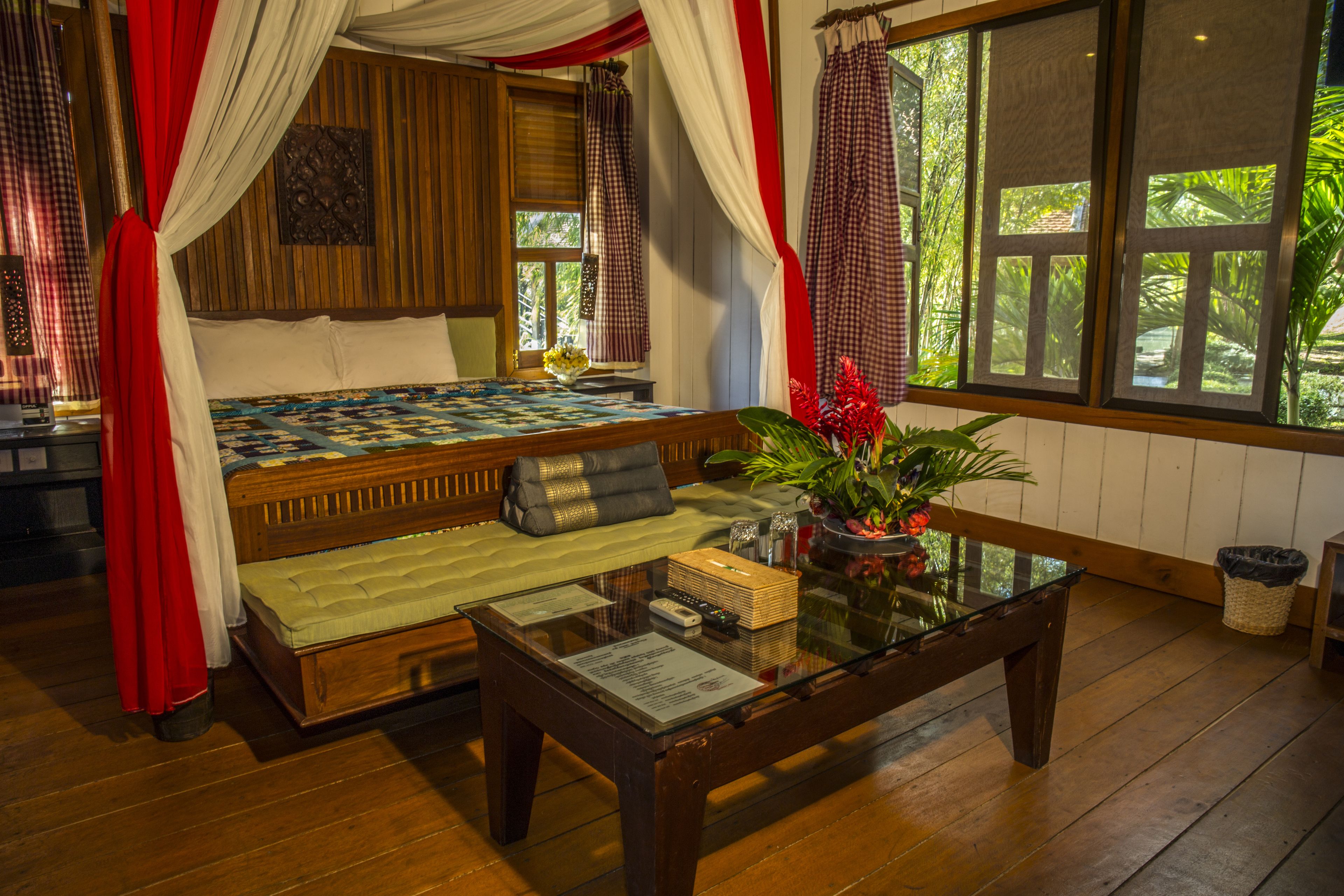 Deluxe Double Room, Lake View | Free WiFi