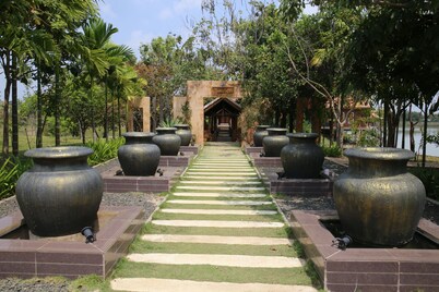 Romduol Island Chalet