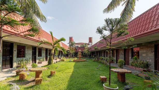 Garden - RedDoorz Check Inn Bacolod (Bacolod)