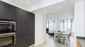 Apartment, 2 Bedrooms, Kitchen | Private kitchen