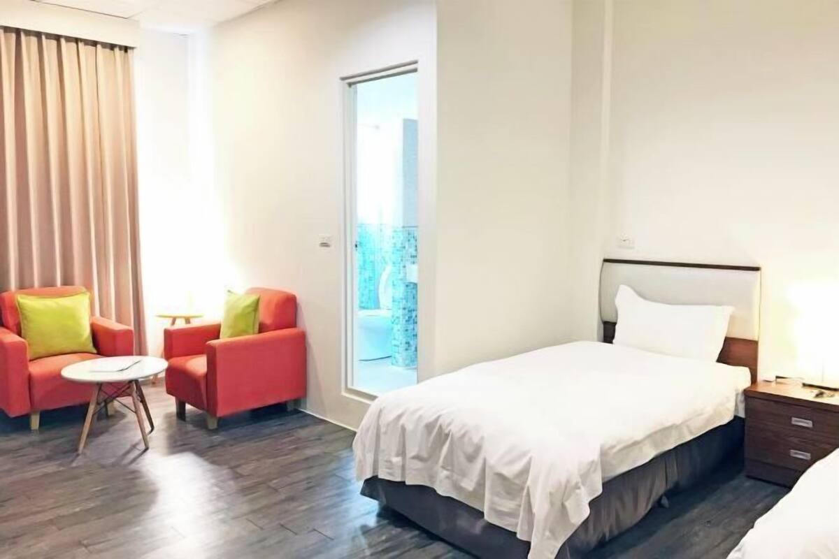 Minibar (free items), desk, blackout drapes, WiFi (free)