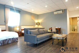 Free minibar, desk, blackout drapes, free WiFi