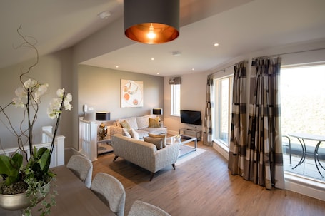 家庭联排别墅, 2 间卧室, 双浴室, 花园景观 | 1 多间卧室、防过敏的被褥、客房内保险箱、特色装修