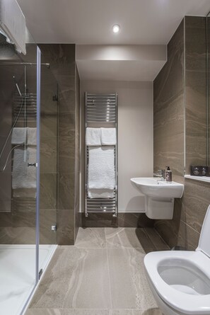 Suite, 1 Bedroom, Garden View | 1 bedroom, hypo-allergenic bedding, in-room safe, individually decorated - Beech House (Bristol)