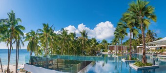 Henann Crystal Sands Resort