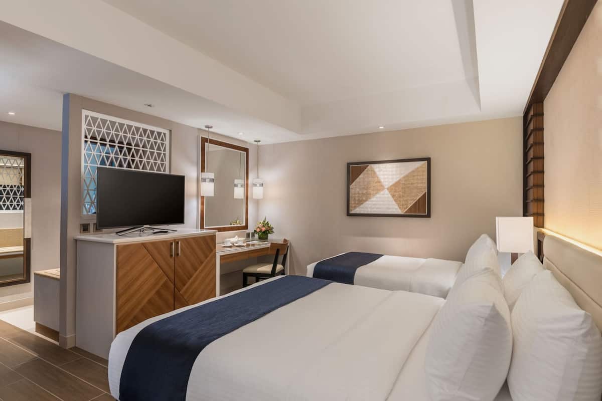 In-room safe, desk, laptop workspace, cots/infant beds