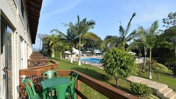 Chalet superior | 1 dormitorio, cortinas opacas, wifi gratis y ropa de cama