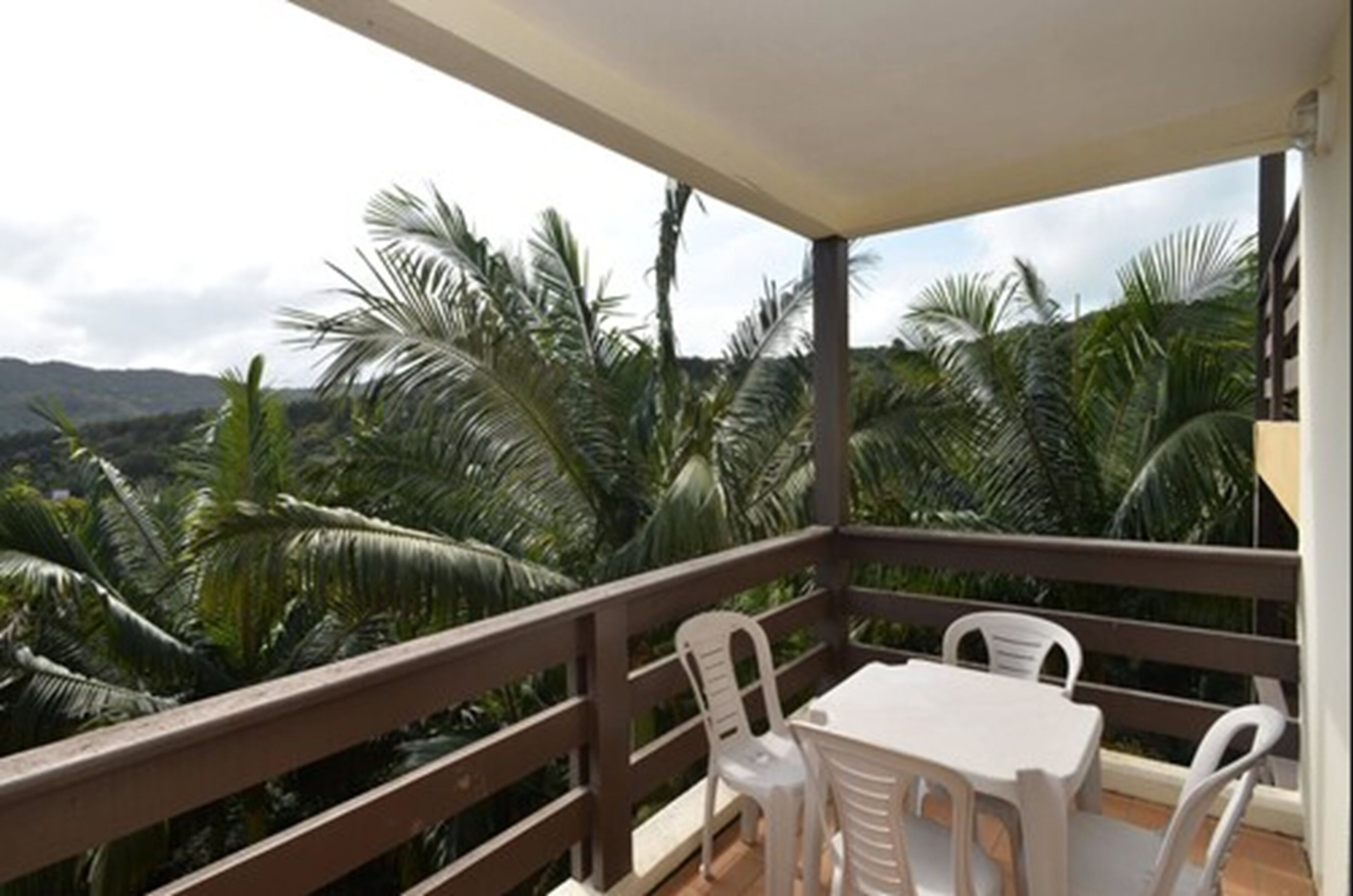 superior apartment, hot tub | balcony view