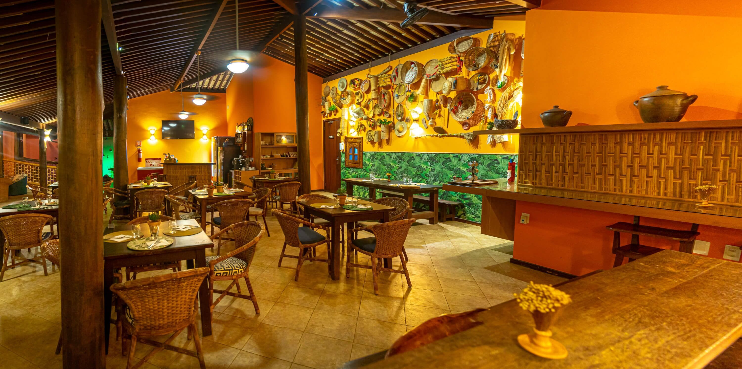 Se sirven desayunos, almuerzos y cenas; cocina regional